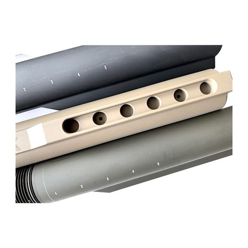 Le REF est un récepteur carabine en aluminium 7075, avec 6 positions, 3 trous de drainage et des indicateurs de position gravés, idéal pour la fonctionnalité.