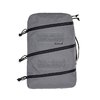 Le Delta Bag est un sac médical compact avec accès rapide, design clamshell et plusieurs compartiments, idéal pour les interventions d'urgence sur le terrain.