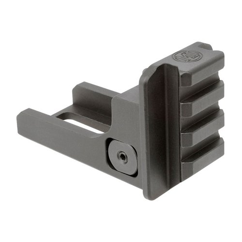 Transforme ton AK avec l'AK Picatinny End Plate Adaptor de Midwest Industries, facile à installer, compatible avec plusieurs modèles et fabriqué aux USA.