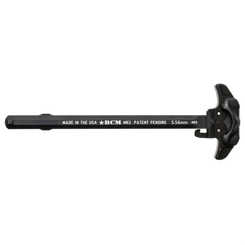 Le BCM Mk 2 Charging Handle offre une manipulation rapide, un design ambidextre, des canaux d'échappement pour réduire les gaz et une fabrication en aluminium 7075 T6.
