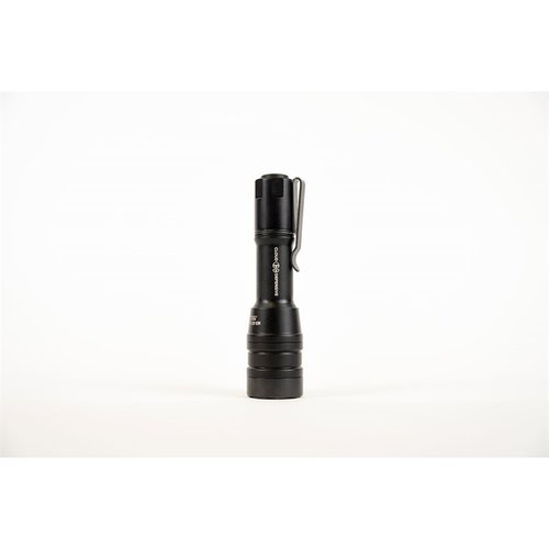 Le MCH Duty est une lampe puissante de 1800 lumens, étanche IPX-8, configurable, avec une durabilité extrême et plusieurs modes d'éclairage pour toutes tes besoins.