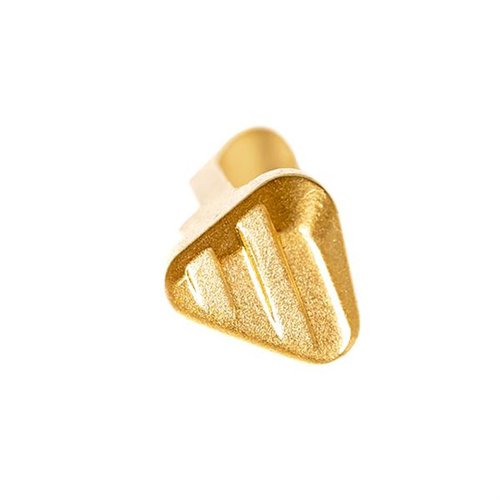 Améliore ton SIG SAUER P365 avec le magazine release étendu de Tyrant CNC : grip optimal, design élégant et fonctionnement rapide, tout en restant compatible IWB.