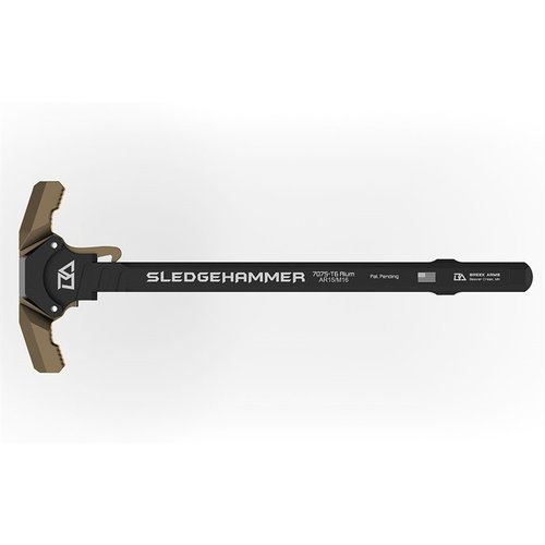 Le Sledgehammer AR-15 offre une durabilité en aluminium 7075-T6, des latches robustes et des fonctionnalités anti-gaz pour une manipulation facile et efficace.