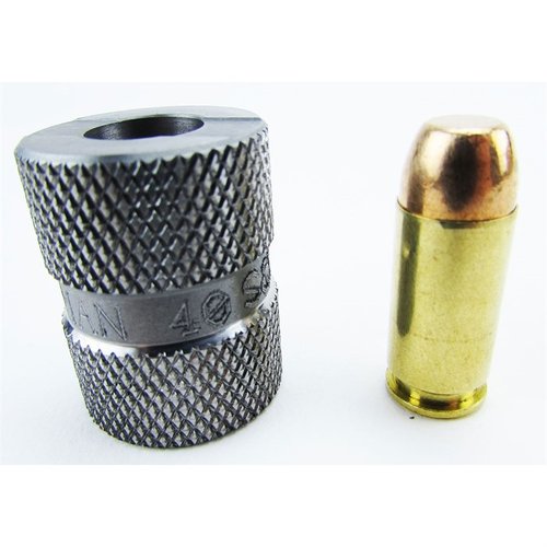 Les gauges Lyman Pro Maximum en acier inoxydable vérifient la longueur et le diamètre des cartouches pour une fiabilité optimale, indispensables pour les tireurs compétitifs.