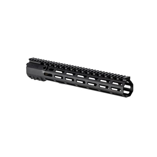 Le L89 DRIVE LOCK offre des slots M-LOK à 7 côtés, un écrou de canon en titane et des sockets QD en acier pour un maximum d'espace et de robustesse.