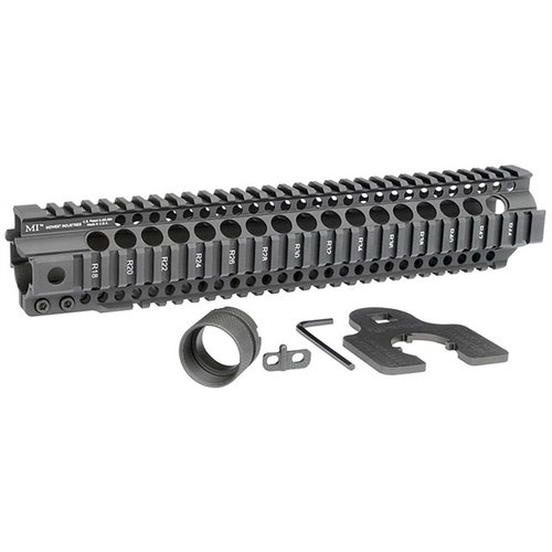 Le handguard AR-15 Combat T-Series offre une construction robuste en aluminium anodisé, des rails Picatinny de qualité et un design monolithique pour une meilleure ergonomie.