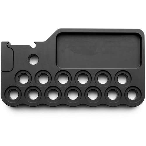 Le ZERO Storage Block d'AREA 419 est la solution idéale pour organiser tes outils autour de ton ZERO, avec un emplacement pour la clé de couple et un aimant pour d'autres outils.