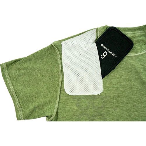 Le T-shirt de tir BOB ALLEN avec Insert-A-Pad est doux, durable, évacue l'humidité et permet une glisse facile. Il offre aussi une absorption des chocs pour le tir.
