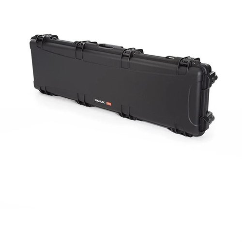 Le NANUK 995 est un étui rigide indestructible, idéal pour transporter tes armes en toute sécurité, résistant à l'eau, la poussière et les chocs.