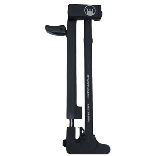 Transforme ton AR-15 en Side Charger facilement avec le Hard Charger® : ergonomique, interchangeable, et sans stress sur le roll pin. Idéal pour monter des optiques!