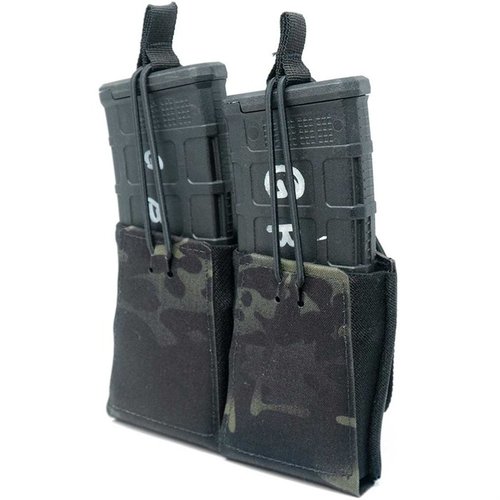 Le pouch double pour chargeurs de GBRS Group est MOLLE/BELT compatible, avec rétention bungee amovible et construction en Squadron laminate pour un accès rapide.