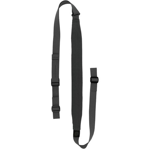 Le SECOND BEST SLING de GBRS GROUP est léger (2,7 oz), ajustable, confortable avec un rembourrage minimaliste et des options d'attache simple ou double.