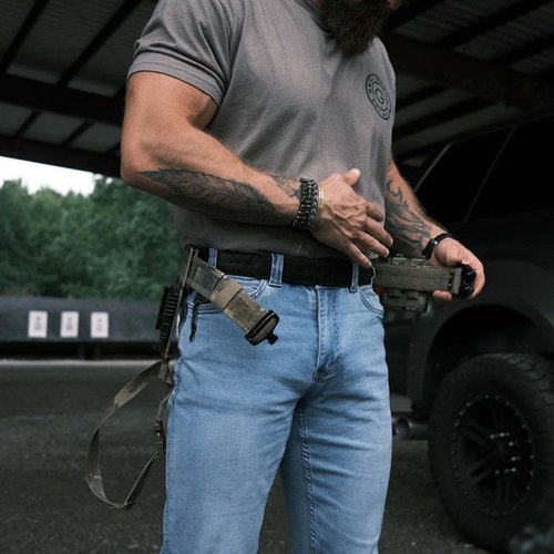 Le V3 INNER BELT de GBRS GROUP est un ceinture intérieure confortable et rigide, parfaite pour les holsters IWB et compatible avec tous les ceintures Assaulter.