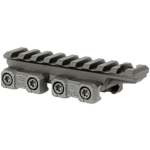 Les MK2 1913 Risers offrent une solution de montage robuste et polyvalente, avec des configurations de 5, 9 et 13 slots pour optimiser ton expérience de tir.