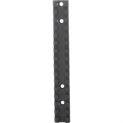 Le rail Remington 700 Alpha One Short Action en aluminium léger offre une plateforme de montage précise et stable pour tes optiques, tout en conservant l'apparence d'origine.
