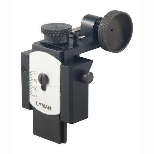 Découvre la lunette Lyman 66 WB, robuste et précise, avec réglages rapides pour l'élévation et le vent, et un retour instantané à zéro.