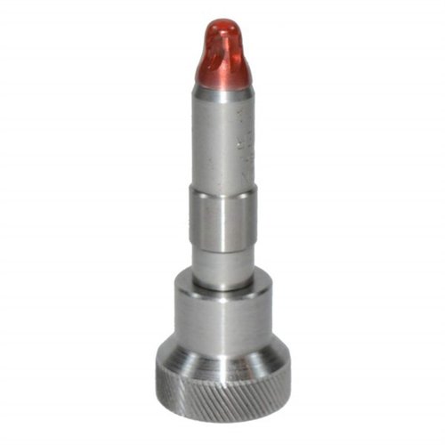 Le WILSON PRIMER POCKET REAMER élimine le crimp des poches de douille militaires, offrant une entrée ronde pour les amorces sans déformer la tête de douille.