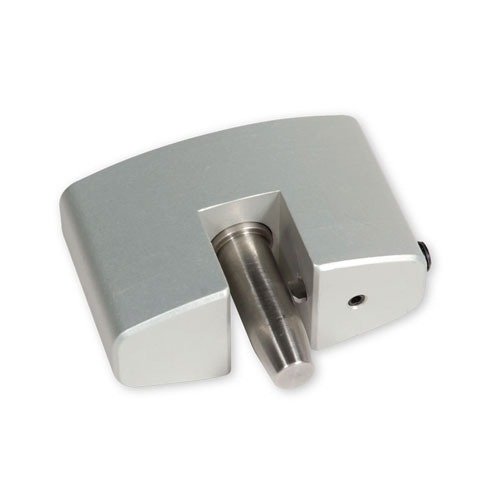 Le NT-5000 permet de tourner les collets des cartouches de gros calibres (.35 à .50), offrant une finition de coupe parfaite grâce à des outils en acier rapide.