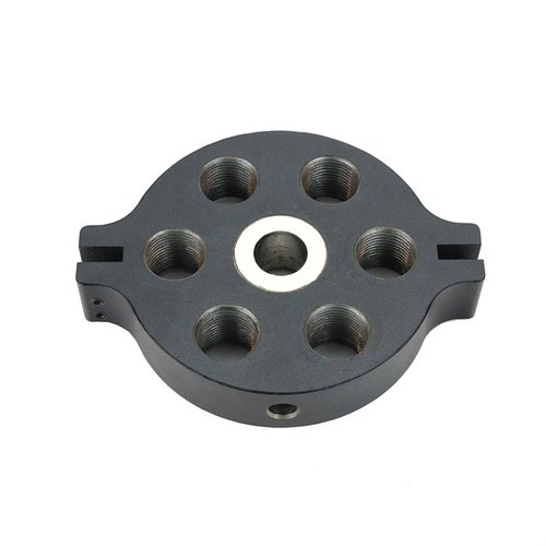 Le T-MAG Turret de Lyman te permet de changer rapidement tes outils de rechargement, améliorant ainsi l'efficacité et la précision de tes sessions de tir.