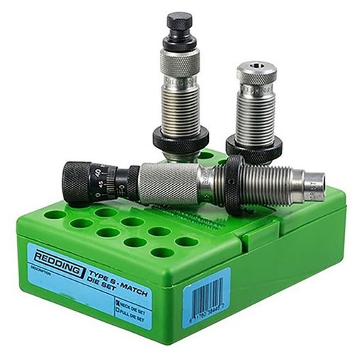Le Type S Match Bushing Die Set 6.5 Grendel inclut un die de dimensionnement, un body die et un competition seating die pour une précision optimale lors de tes rechargements.