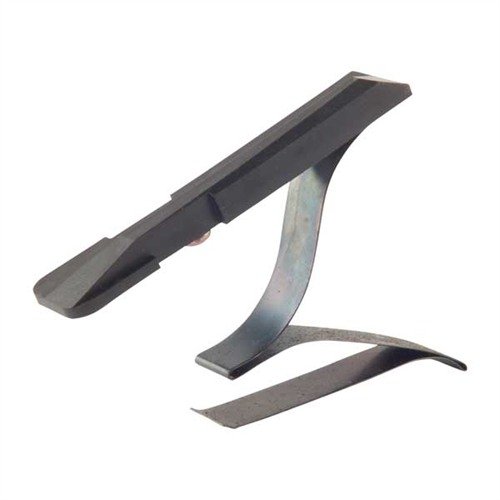 Améliore le chargement de ton arme avec l'assemblage de suiveur de magasin MAGNUM de SAVAGE, compatible avec les modèles 110/111/112/112BT. Fiabilité et performance au rendez-vous!