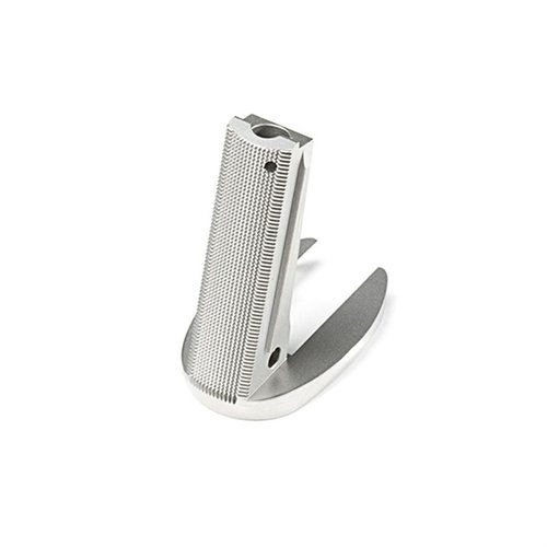Le Wilson Combat One-Piece Bullet Proof Magwell est usiné en acier, s'adapte parfaitement aux 1911, avec un checkering 30 LPI pour un look personnalisé.